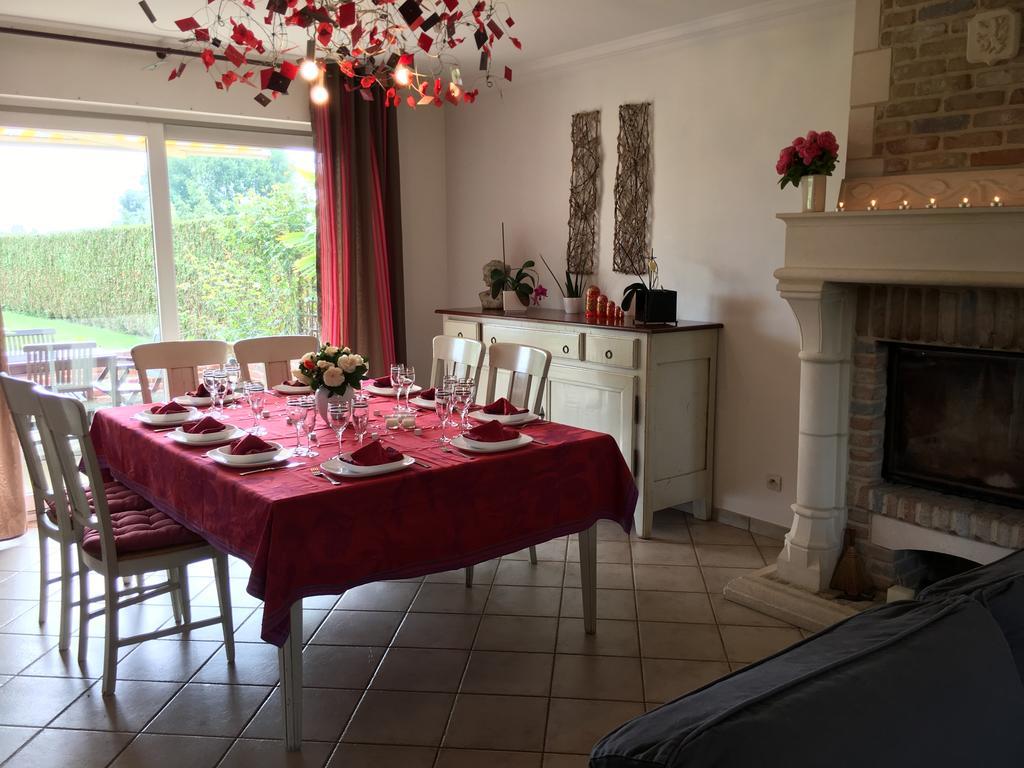 La Maison D'Eliane Aire-sur-la-Lys Esterno foto